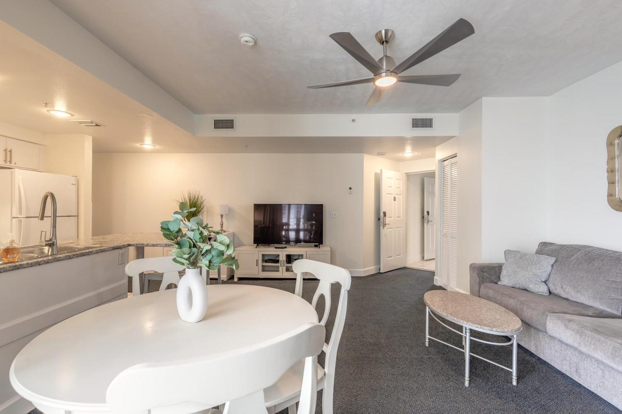 Beachfront Bliss At Ocean Walk Resort - Unit 1701 Daytona Beach Buitenkant foto